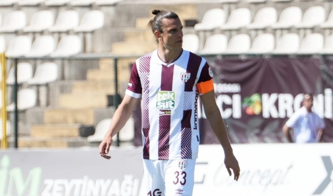 Bandırmaspor’da Atınç Nukan ile yollar ayrıldı Bordo-beyazlı kulüp, deneyimli savunma oyuncusu Atınç Nukan’ın sözleşmesinin karşılıklı anlaşmayla
