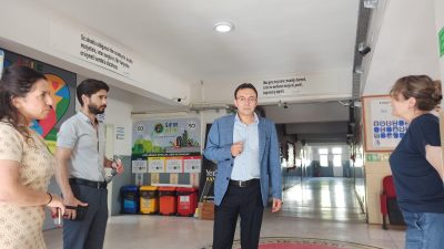 İlçe Milli Eğitim Müdürlüğü yöneticileri, okullardaki hazırlık çalışmalarını yerinde değerlendirerek