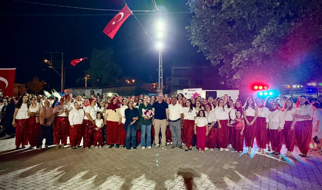 Manyas’ın Çakırca Mahallesi’nde düzenlenen Şalvar Gecesi’ne katılan CHP Balıkesir Milletvekili