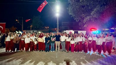 Manyas’ın Çakırca Mahallesi’nde düzenlenen Şalvar Gecesi’ne katılan CHP Balıkesir Milletvekili