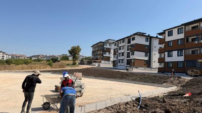 Bandırma’da Yeni Mahalle’de pazar yeri, Beylili Sokak’ta asfalt öncesi yol