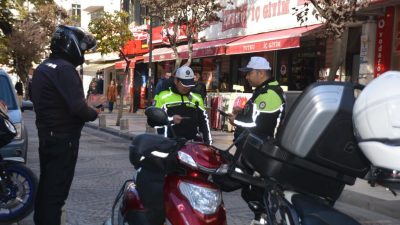 Bandırma İlçe Emniyet Müdürlüğü, yaya yolları ve kaldırımlarda elektrikli scooter,
