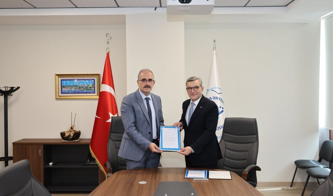 Bandırma’da üniversite ve Ticaret Odası’ndan ortak çalışma kararı Üniversite-sanayi ilişkilerinin geliştirilmesini hedefleyen anlaşmayla eğitim ve sertifika programlarından sektör