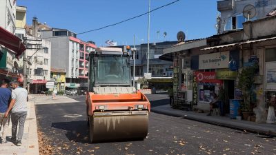 Manyas Belediyesi, ilçe genelindeki ulaşım yatırımlarını sürdürüyor. İnönü Caddesi’nde asfalt