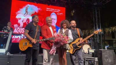 Bandırma’da 30 Ağustos Zafer Bayramı fener alayı ile taçlandırılırken, yürüyüşün