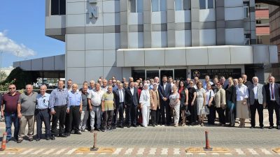 AK Parti teşkilatının il ve ilçe yöneticileri, milletvekilleri ve 55