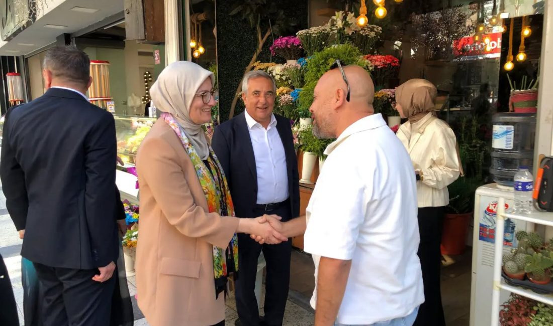 AK Parti Bandırma esnafının taleplerini dinledi Genel Başkan Yardımcısı Belgin Uygur ve Milletvekili Ali Taylan Öztaylan’ın