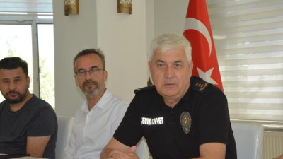 Balıkesir’de 2026-2027 futbol sezonu öncesinde Balıkesirspor kulüp yöneticileri, taraftar grup