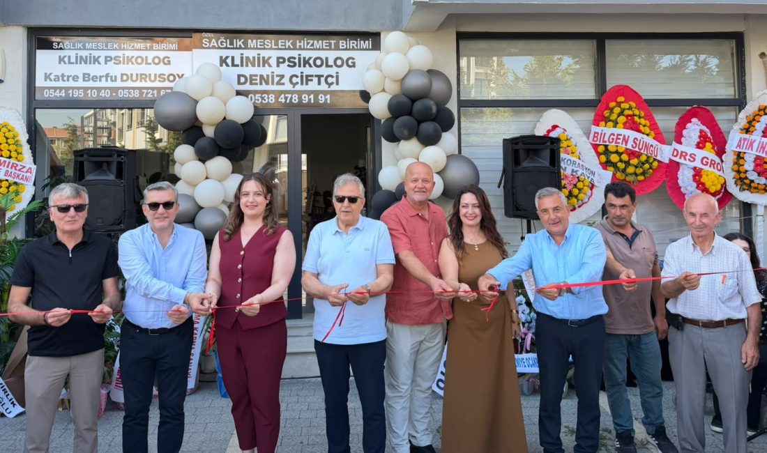 Klinik psikologlar Durusoy ve Çiftçi ortaklığı Klinik psikolog Katre Berfu Durusoy ve klinik psikolog Deniz Çiftçi