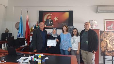 Bandırma’da faaliyet gösteren İZGE Derneği üyelerinden Nezahat Örek, yaklaşık 7