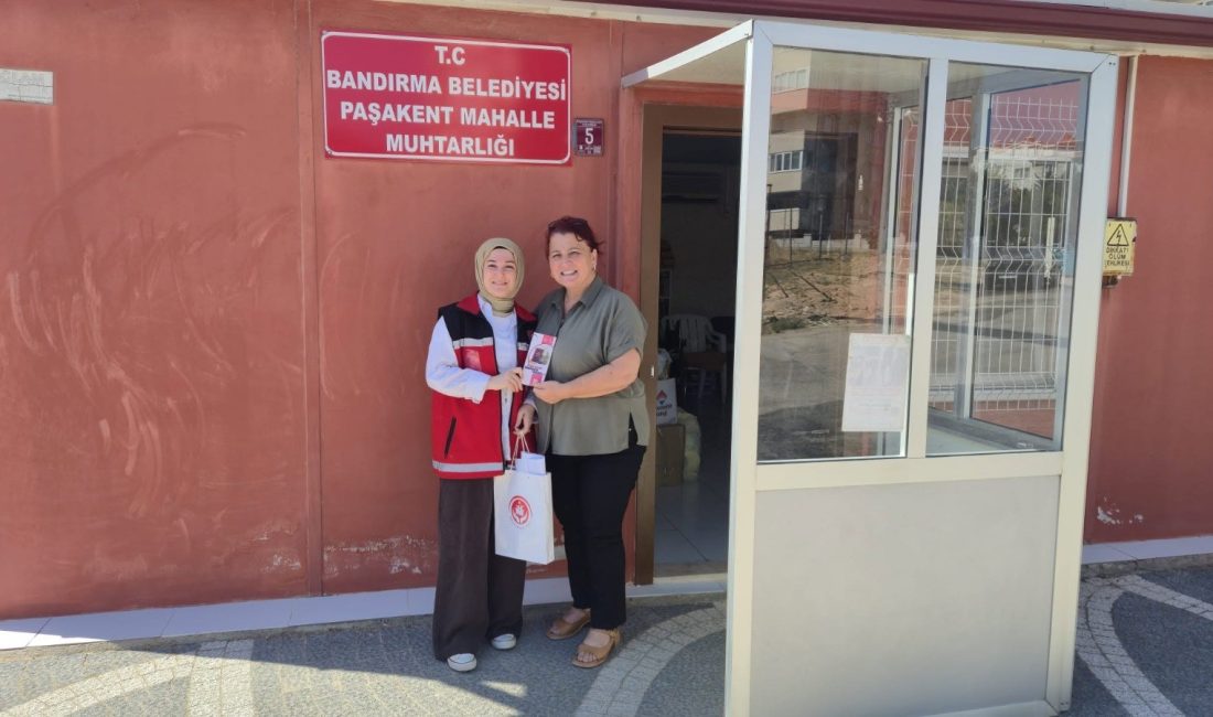 Paşakent ve 600 Evler mahalle muhtarlarıyla gerçekleştirilen görüşmelerde Modüler Aile