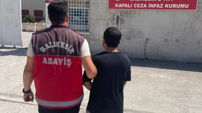 Balıkesir’de polis ekiplerinin kent genelinde gerçekleştirdiği çalışmalarda 129 aranan şahıs