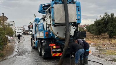 Balıkesir genelinde etkili olan sağanak yağışlar nedeniyle Balıkesir Su ve