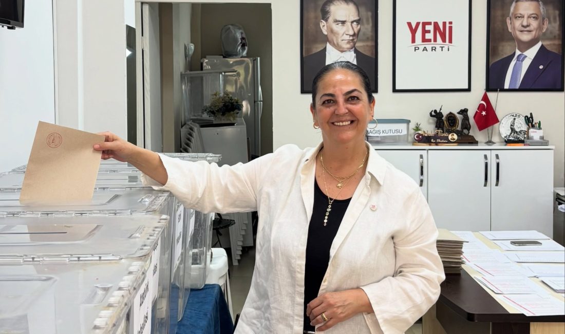 YENİ Parti Erdek İlçe Örgütü’nü yeni dönem kadrosunun belirlendiği kongrede