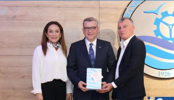 Bandırma Ticaret Odası’nda 2022-2026 Döneminin Son Meclis Toplantısı Bandırma Ticaret Odası’nın dört yıllık çalışma döneminin son meclis toplantısında,