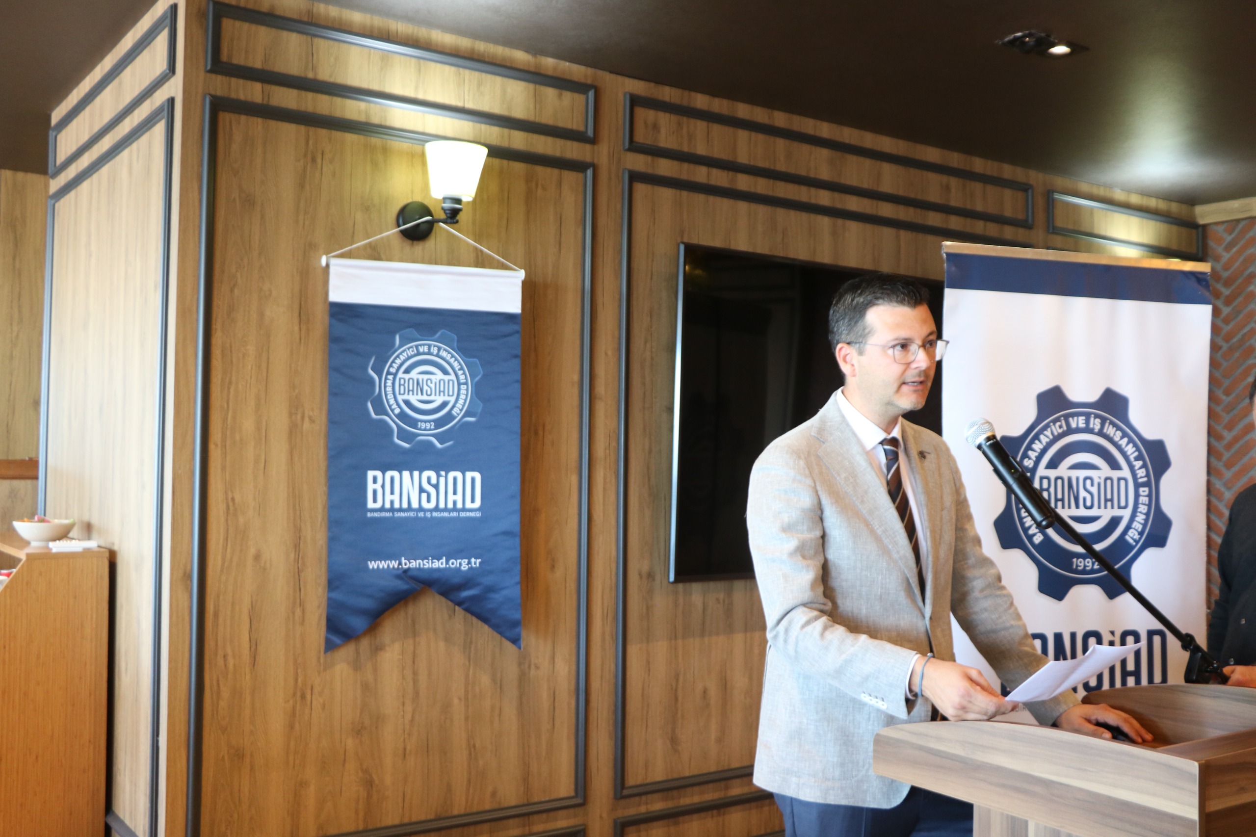 Bandırma Kaymakamı Recep Öztürk ve İlçe Emniyet Müdürü Hasan Şahin’in