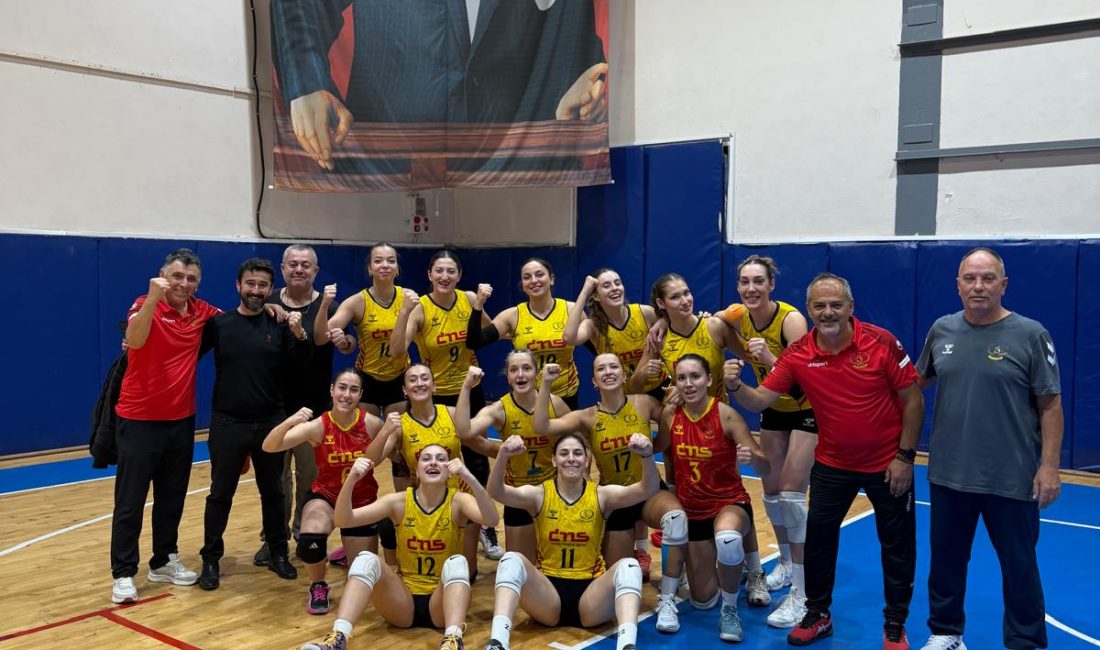Bandırma Çelikspor final setinde kazandı Beş setlik karşılaşmada iki seti kazanan Bandırma Çelikspor, dördüncü sette
