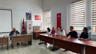 Bandırma Hicri Ercili Çocuk Evleri Sitesi Müdürlüğünde düzenlenen toplantıda, çocukların