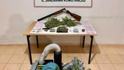 Gönen ilçesinde jandarma ekiplerince düzenlenen uyuşturucu operasyonunda, evinde uyuşturucu madde