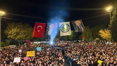 Cumhuriyet’in 103. yıl dönümü dolayısıyla Gönen’de fener alayı düzenlenecek. Cumhuriyet