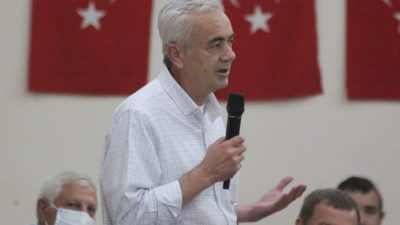 CHP Bandırma İlçe Başkanı Remzi Poyraz, Süheyl Batum’un katıldığı söyleşide
