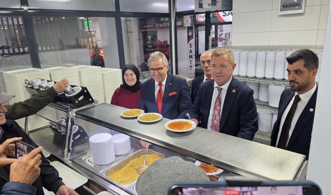 29 Ekim Cumhuriyet Bayramı’nın 103’üncü yılı kapsamında düzenlenen Cumhuriyet Yemeği
