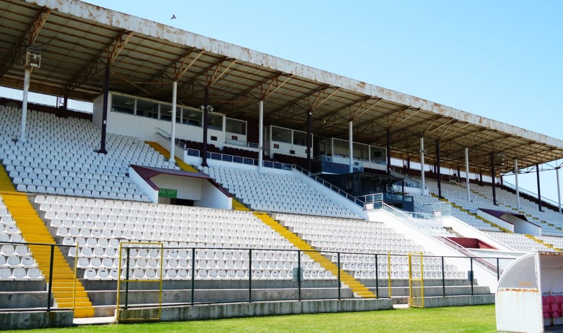 Bandırmaspor’da 22 Kişi Hakkındaki PFDK Kararları Açıklandı Profesyonel Futbol Disiplin Kurulu, Bandırmaspor ile bağlantılı 22 kişi hakkındaki