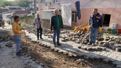 Susurluk’ta Burhaniye Mahallesi’ndeki taş tamiratı ve Kent Spor Sahası’nın yapım