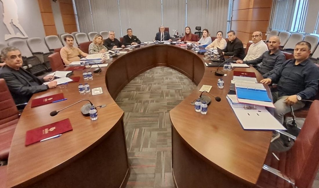 Bandırma Belediyesi 160 milyonluk tarla sattı Bandırma Belediyesi, 2886 sayılı devlet ihale kanununun 45. Maddesine göre