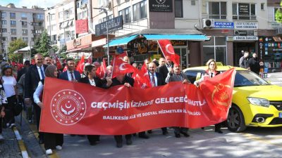 Balıkesir’de 1 Ekim Dünya Yaşlılar Günü renkli görüntülerle kutlandı. Kent