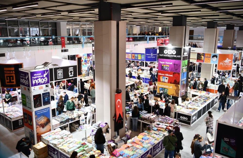 2. Balıkesir Kitap Fuarı 16 Ekim’de kapılarını açıyor Büyükşehir Belediyesi’nce bu yıl ikincisi düzenlenen Balıkesir Kitap Fuarı, 16-25