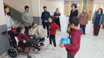 İlçe Millî Eğitim Müdürü Ümit Gökdemir ve Şube Müdürü Sercan